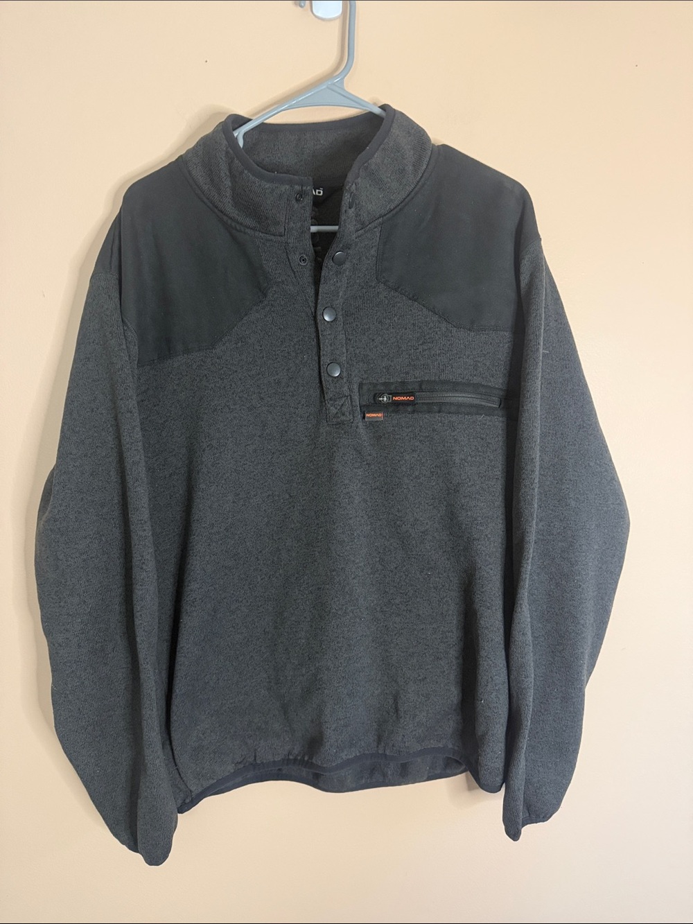 Nomad Men's Charcoal Crewneck Quarter-Snap Pullover